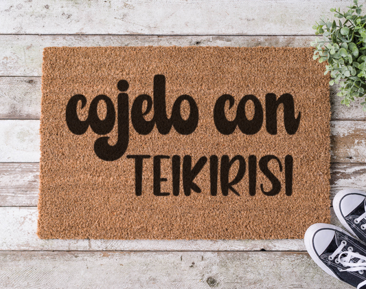 Cojelo con TEIKIRISI